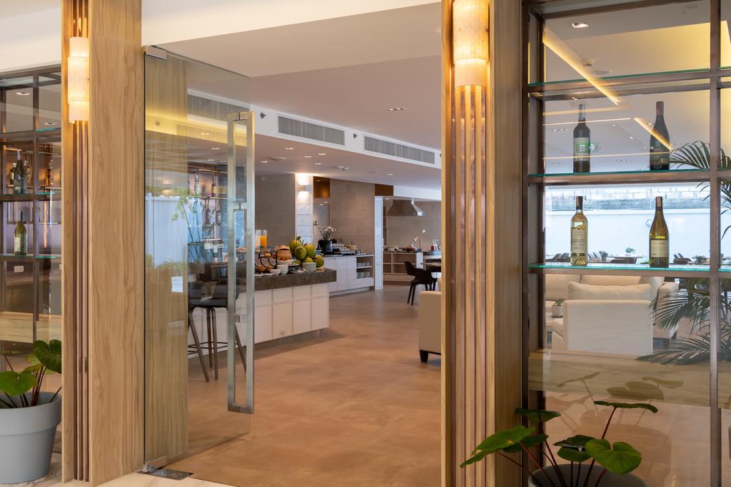 Jasmine 59 Hotel Bangkok Exterior foto The kitchen at the restaurant