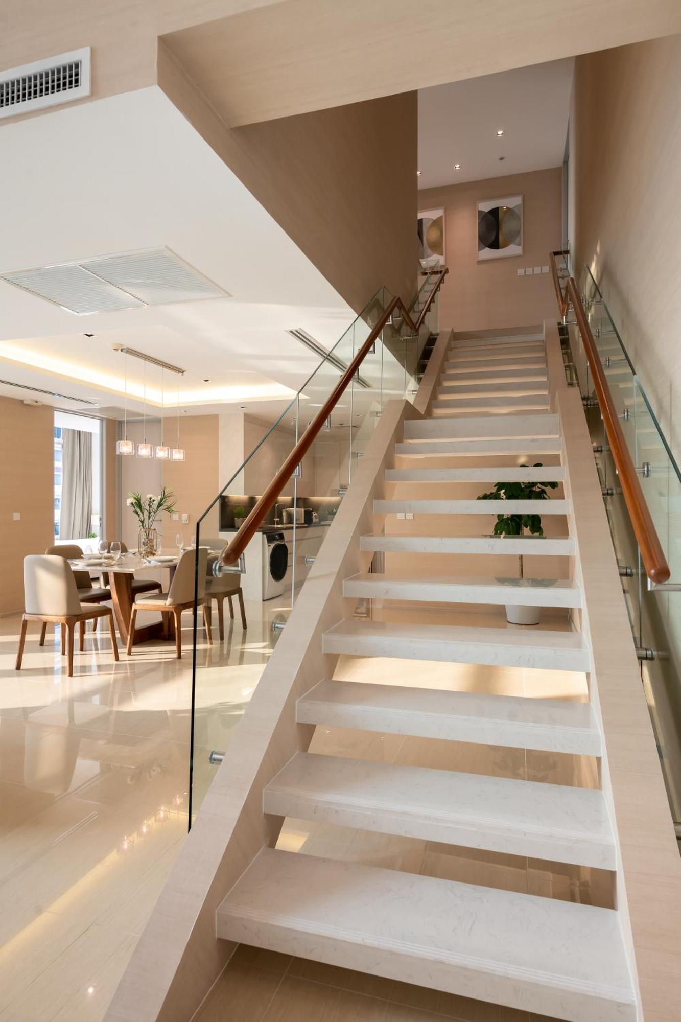 Jasmine 59 Hotel Bangkok Exterior foto A staircase with a glass balustrade